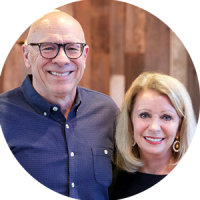 pastor-russ-and-debbie-circle